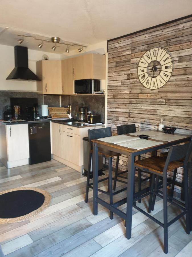 Apartment Proche Plage, Frejus